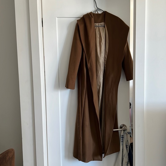 Wool Handmade Coat with Hoddie - Picture 1 of 6